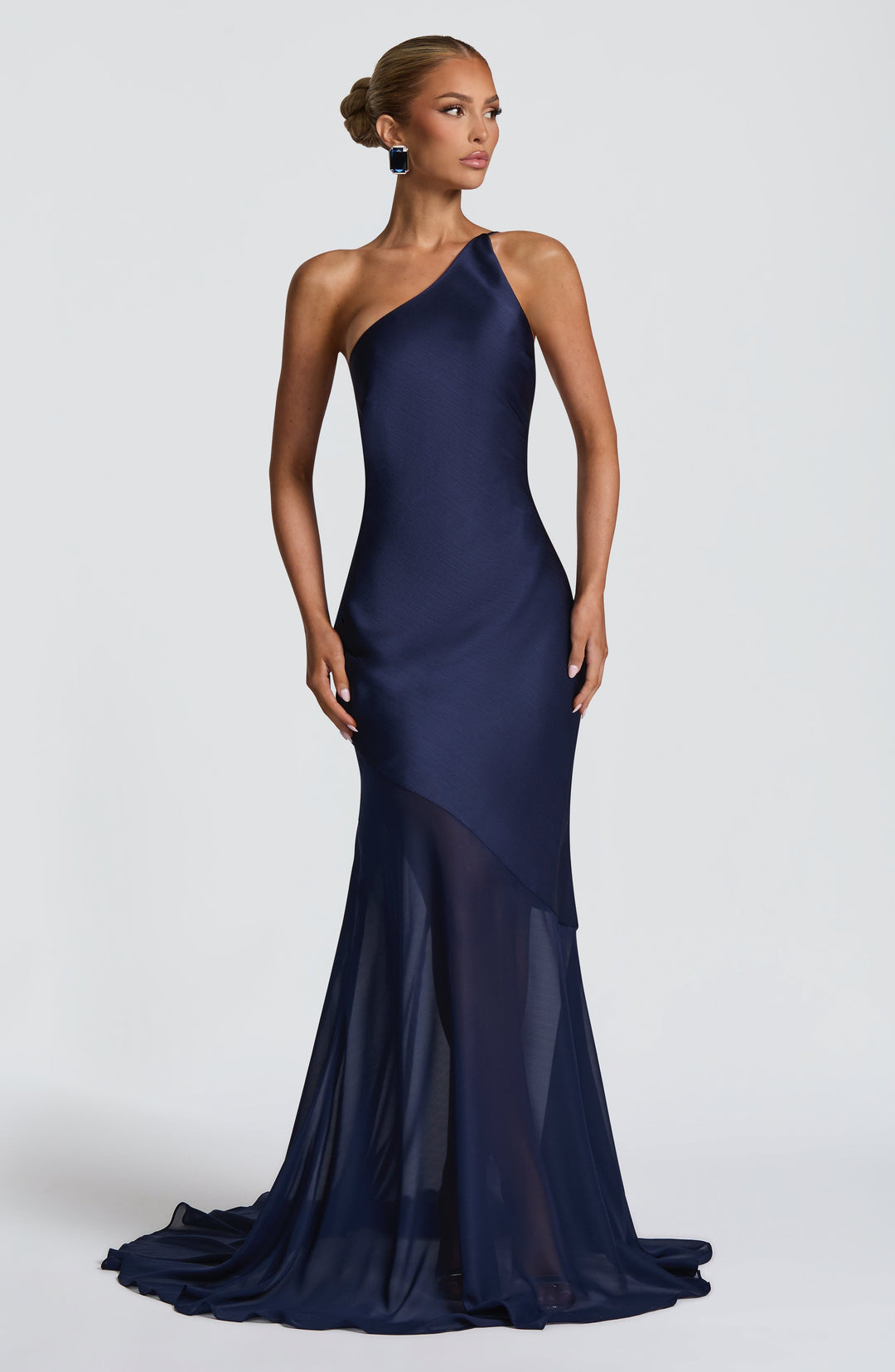 Maxine | Fable Gown in Navy